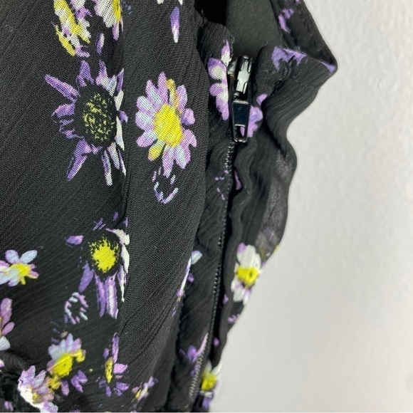 HOT Topic Black Floral V-Neck Woven Dress XS - Picture 10 of 11